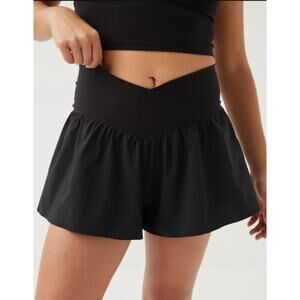 OFFLINE By Aerie Real Me Crossover Flowy Shorts Women’s Medium Black Lined